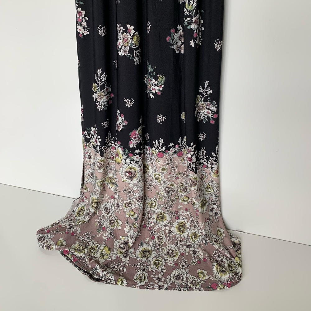 NWOT Floral Maxi Dress - Picture 5 of 16